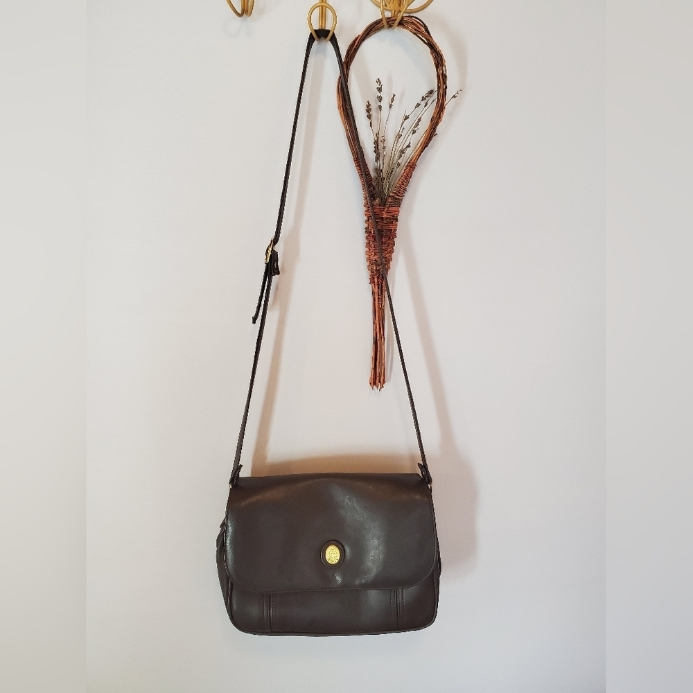 J.G. Hook Vintage Brown Crossbody Bag - Picture 12 of 14